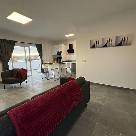 La Caracola El Medano * Ла-Марета